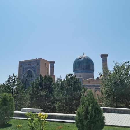 Samarkand Imron Hotel Exterior photo