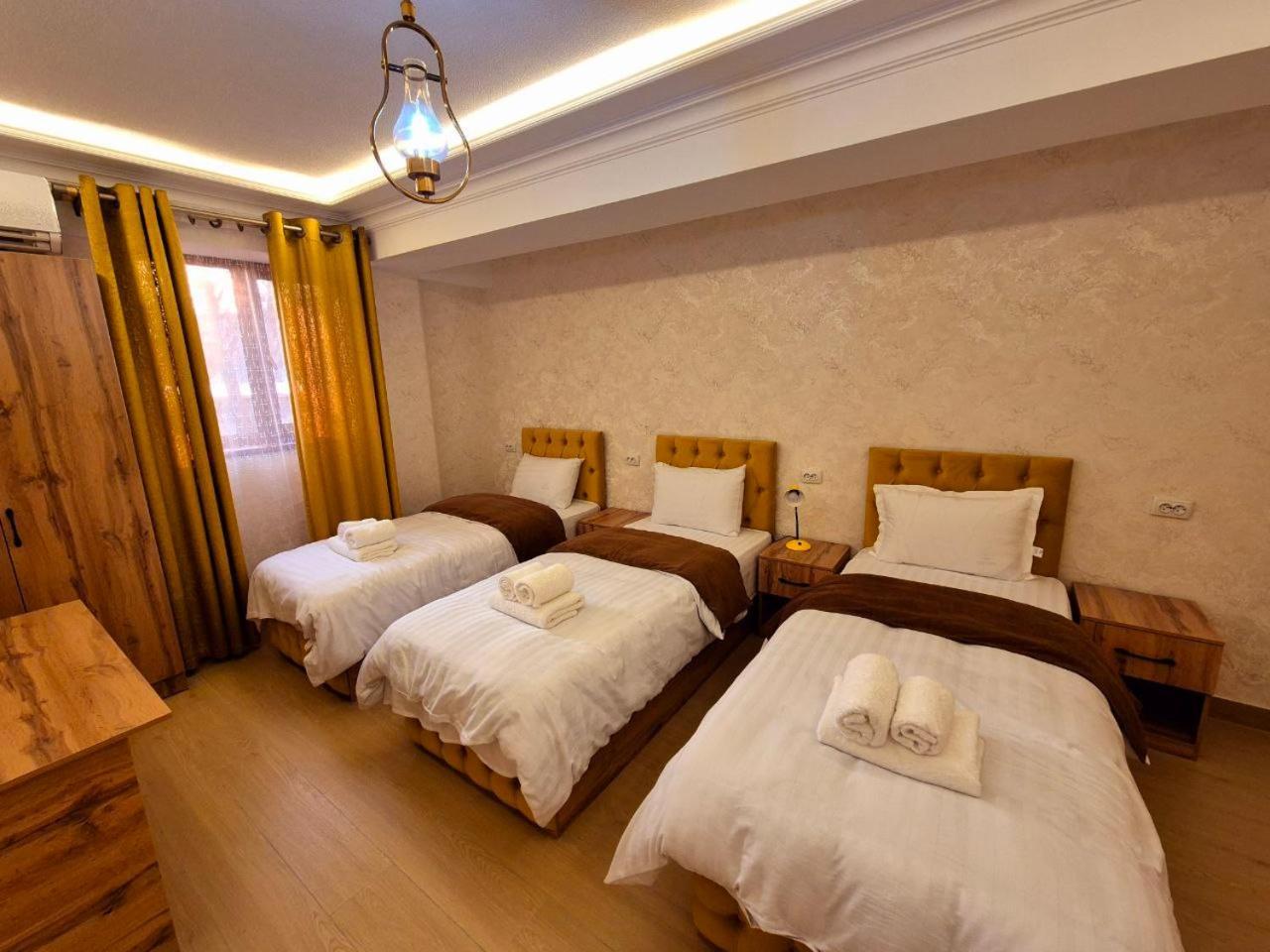 Samarkand Imron Hotel Exterior photo
